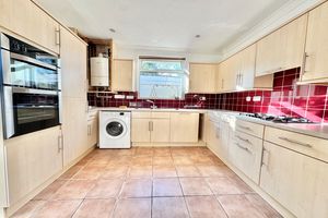 Kitchen- click for photo gallery